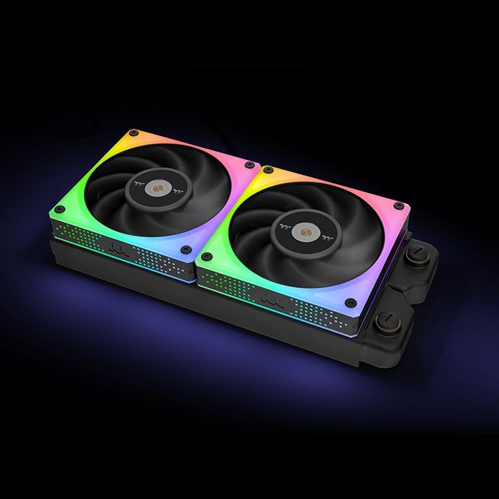 Thermaltake TH CL F136 PL14SW A 14 RGB 3x14cm Yüksek Statik Basınçlı Radyatör Fan Kiti