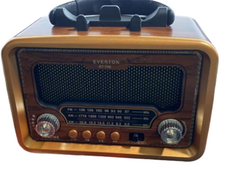 Everton Rt-768 -Usb-Tf-Am-Fm-Sw-Tws-Usb Şarj Nostaljik Radyo