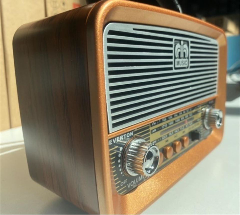 Everton Rt-875 Bluetooth Fm-Usb-Tf-Aux Şarjlı Nostaljik Radyo